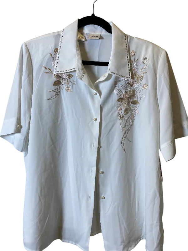 Blouse Short Sleeve By Liz Baker In White, Size: Xl