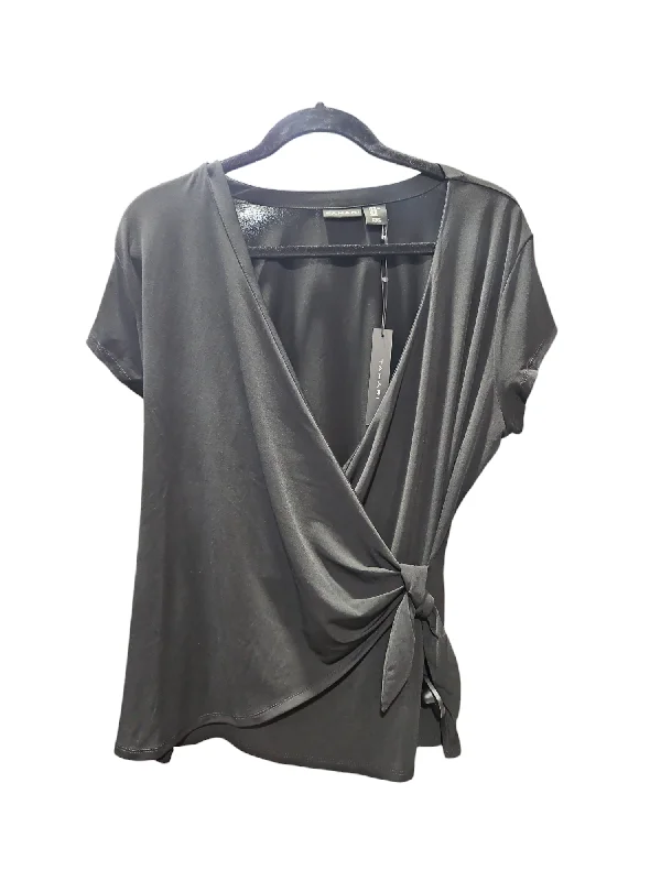 Blouse Short Sleeve By Tahari By Arthur Levine In Black, Size: Xl