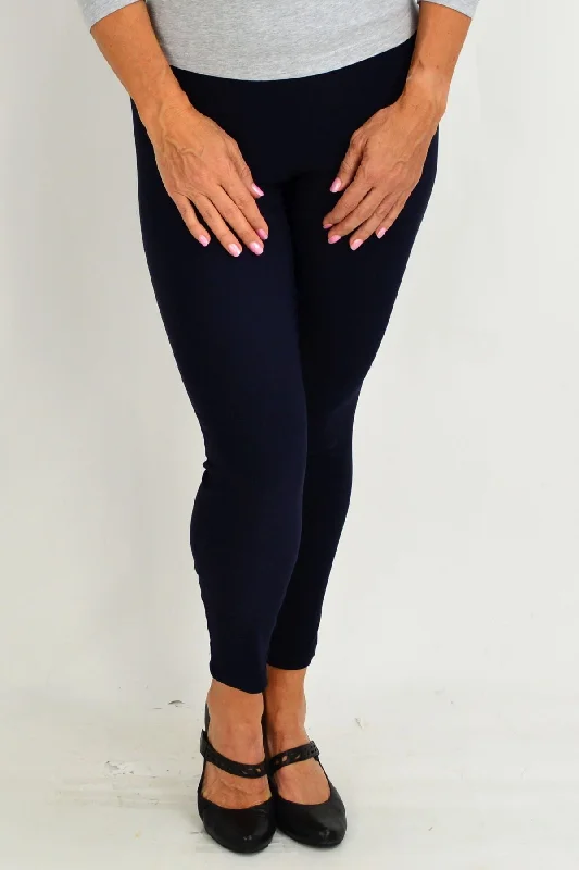 Navy Blue Eva Stretch 7/8 Pants